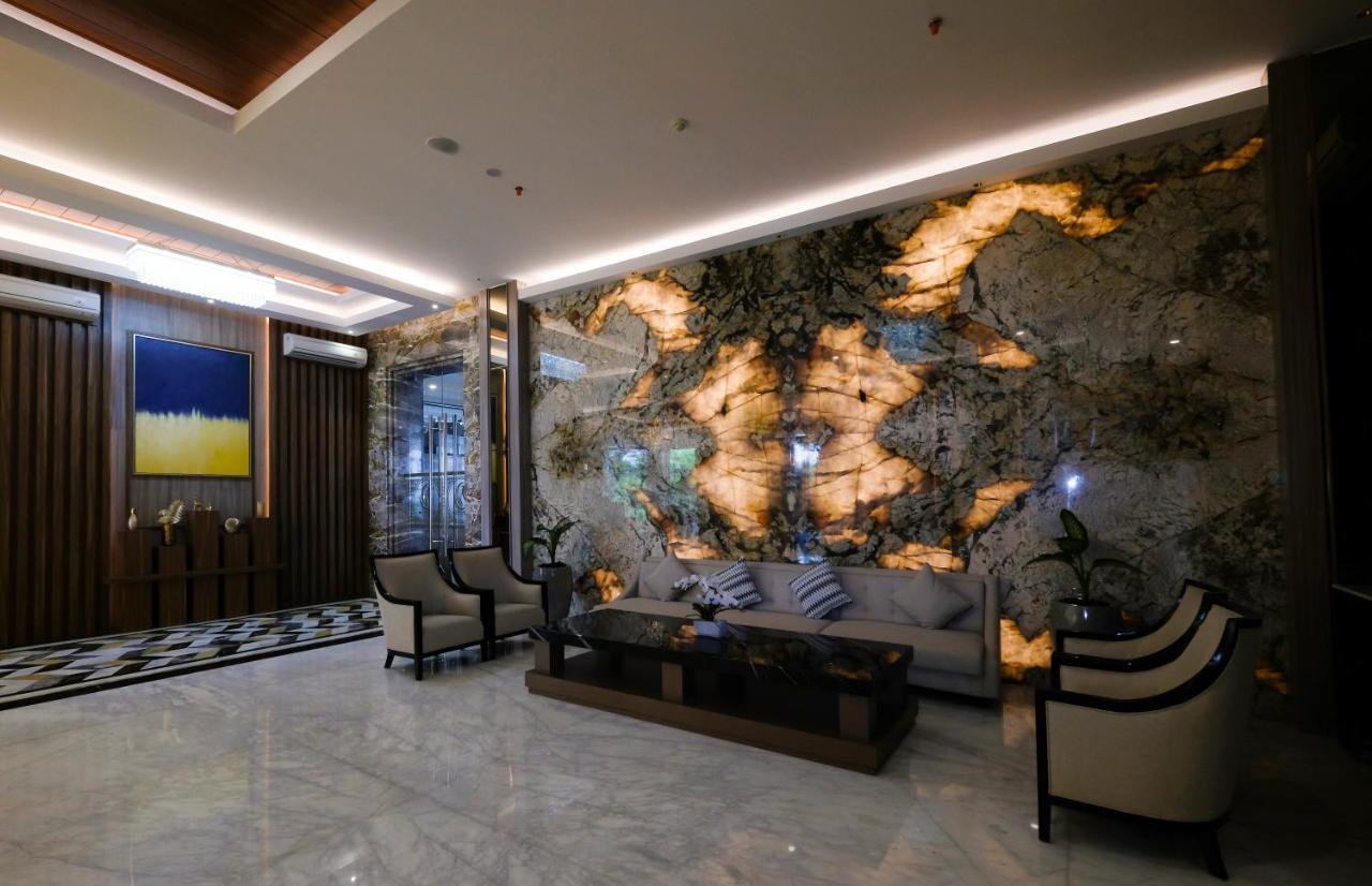 Dream Of Aventus Hotel Kuta Kuta  Exterior photo